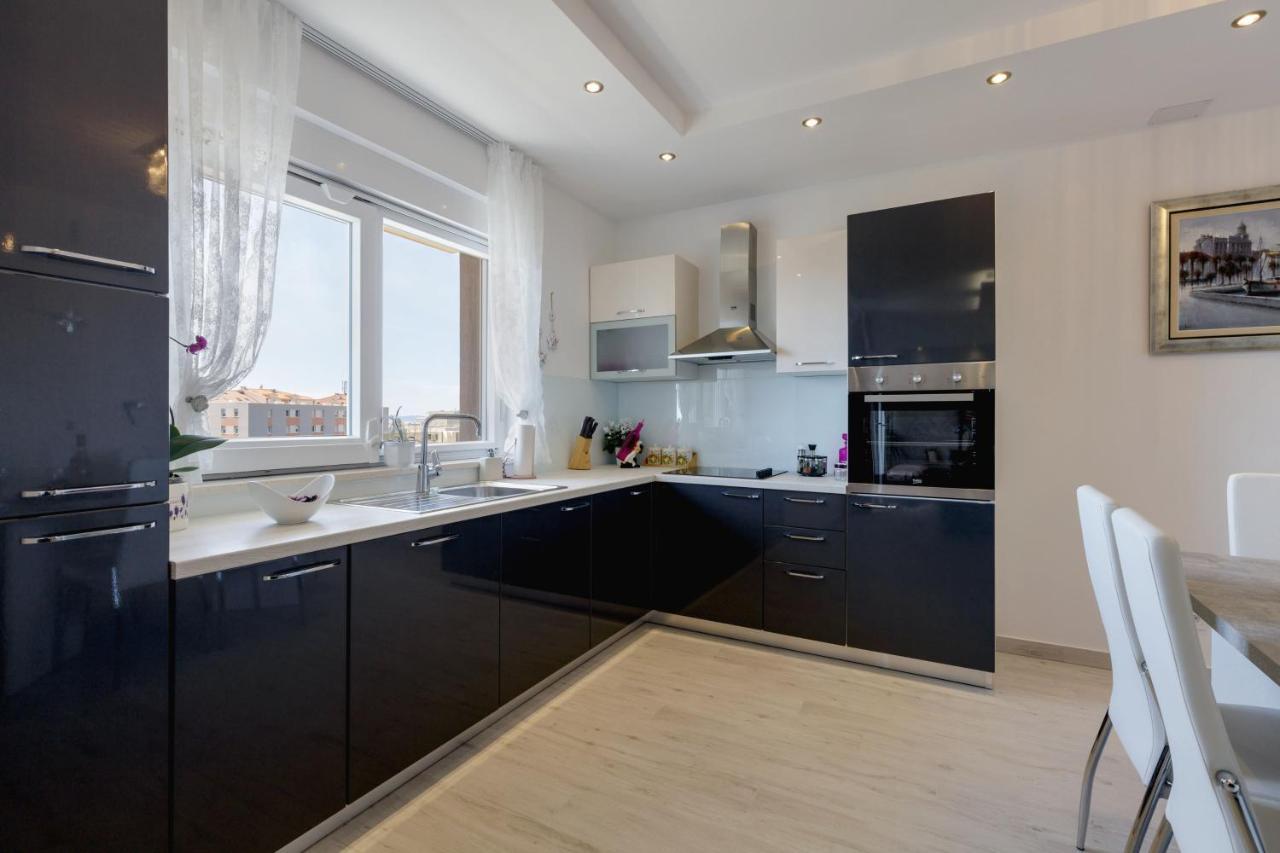 Sunny Garden Adria Appartement Split Buitenkant foto